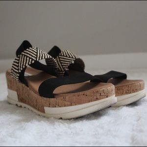 Steve Madden Platform Sandals
